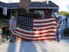 dad&flag.jpg (114742 bytes)